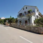 One-bedroom In *