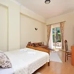 One-bedroom In *