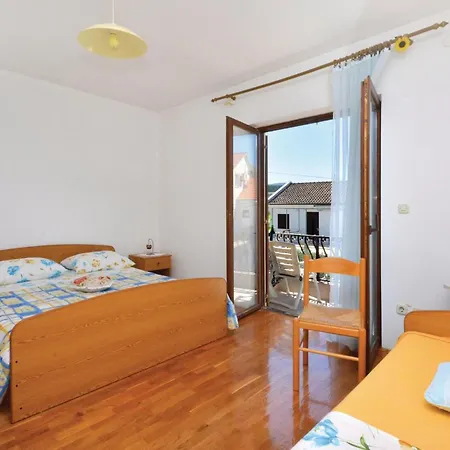 One-bedroom In Apartamento Vrboska