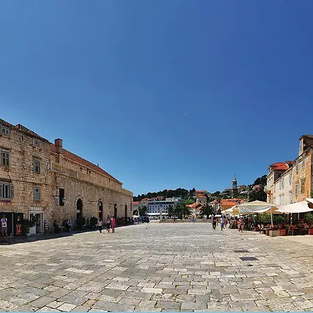 Apartamento One-bedroom In Vrboska