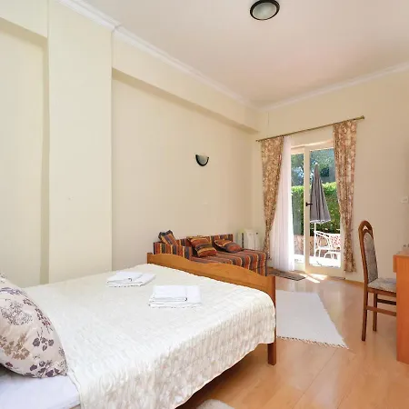 One-bedroom In *